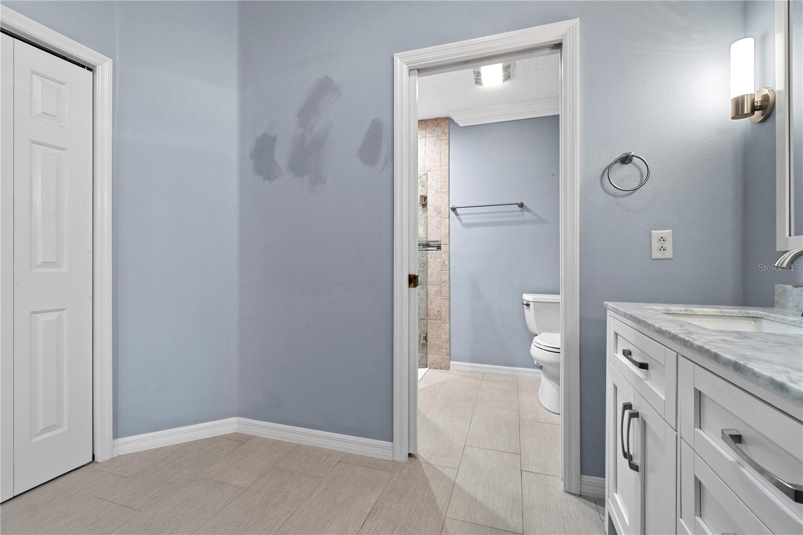 Image 26 of 45 For 589 Sherwood Street