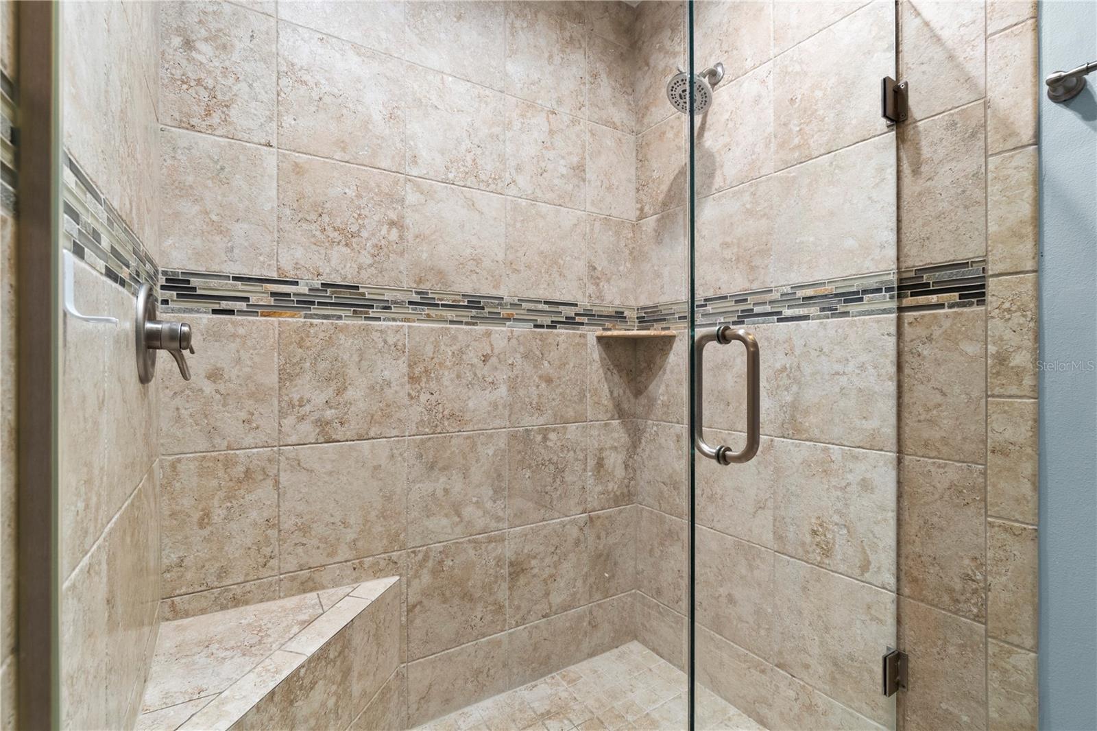 Image 30 of 45 For 589 Sherwood Street