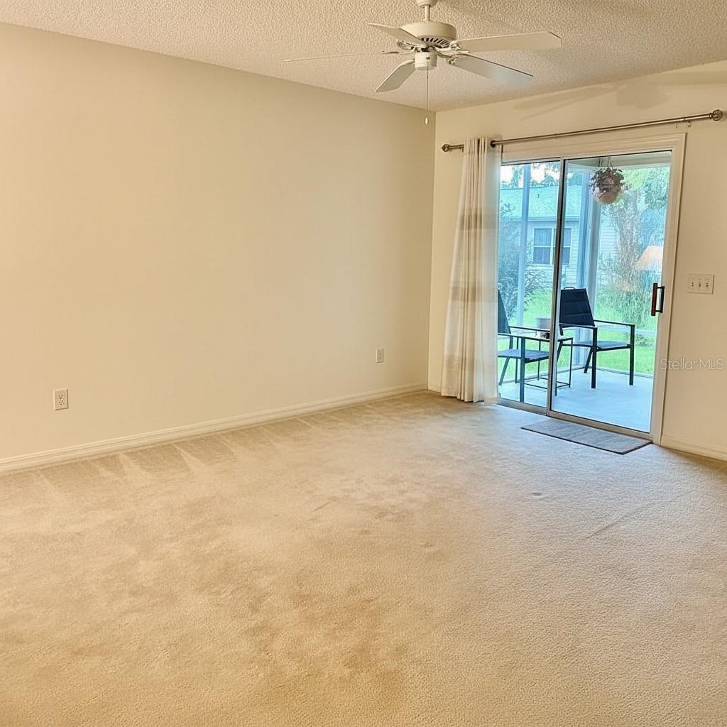 Image 5 of 12 For 9523 168th Maplesong Lane