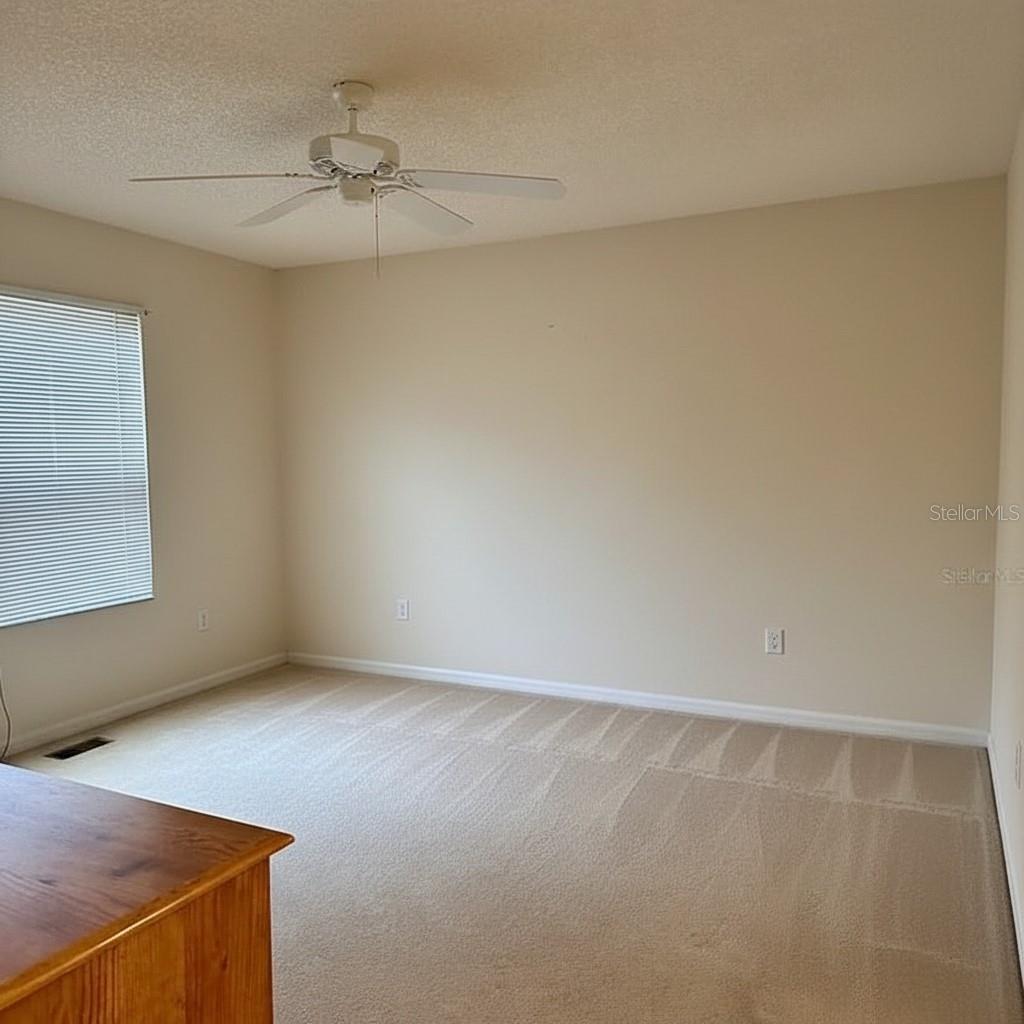 Image 8 of 12 For 9523 168th Maplesong Lane