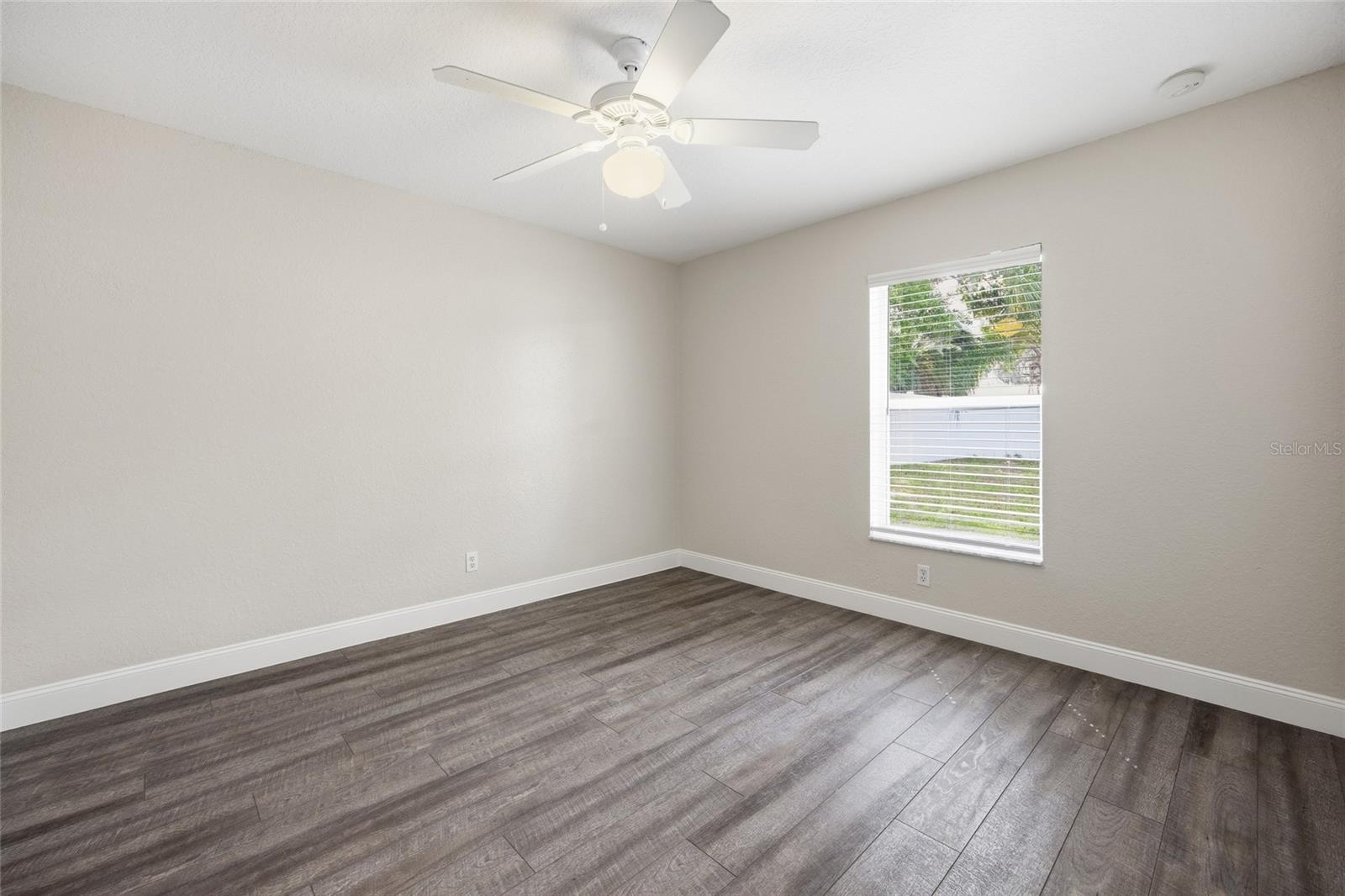 Image 15 of 30 For 10058 105th Place