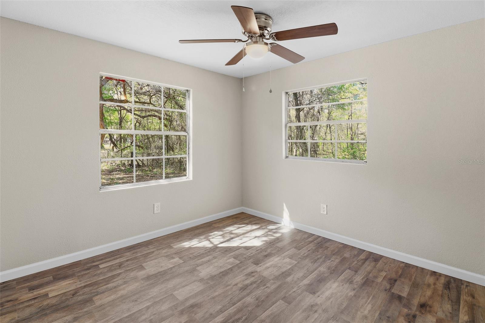 Image 10 of 26 For 6111 Klare Drive