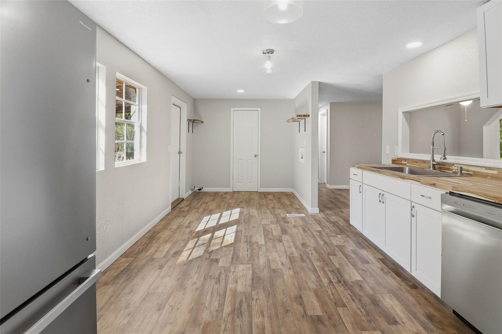 Image 15 of 26 For 6111 Klare Drive