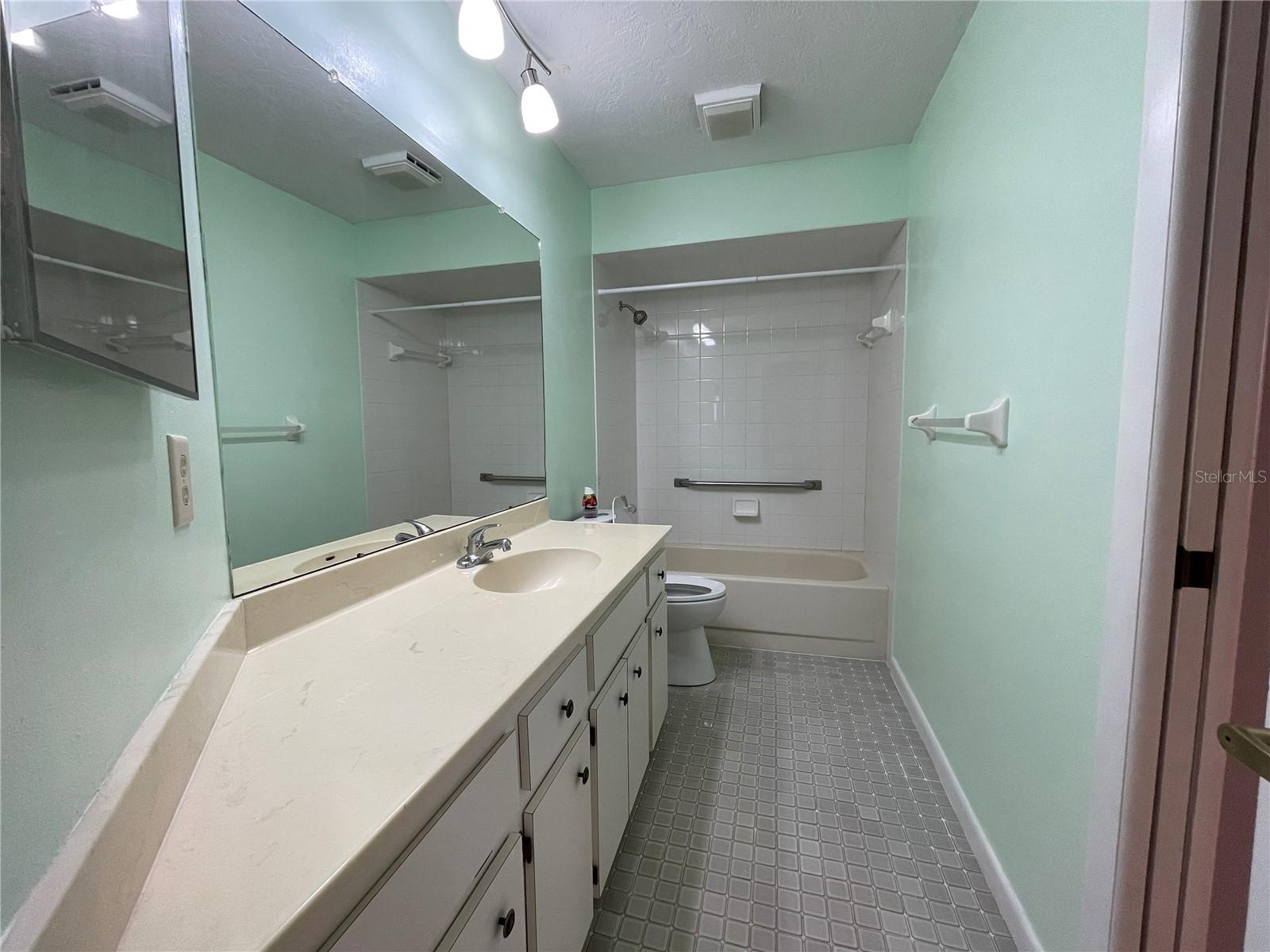 Image 10 of 18 For 3325 Belgrave Drive