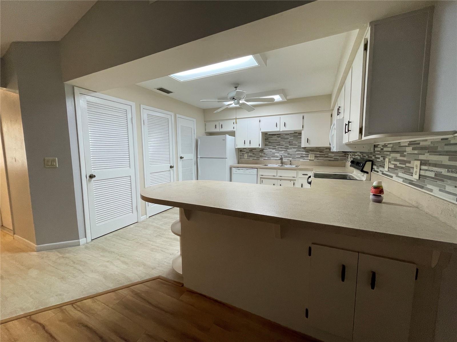 Image 8 of 18 For 3325 Belgrave Drive