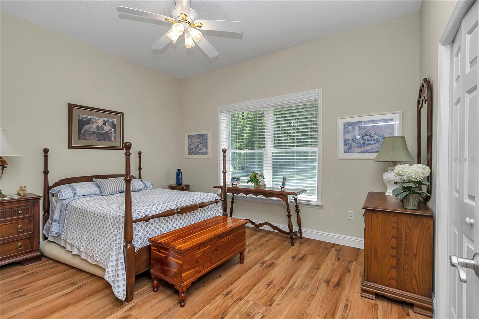 Image 13 of 43 For 11160 190th Avenue