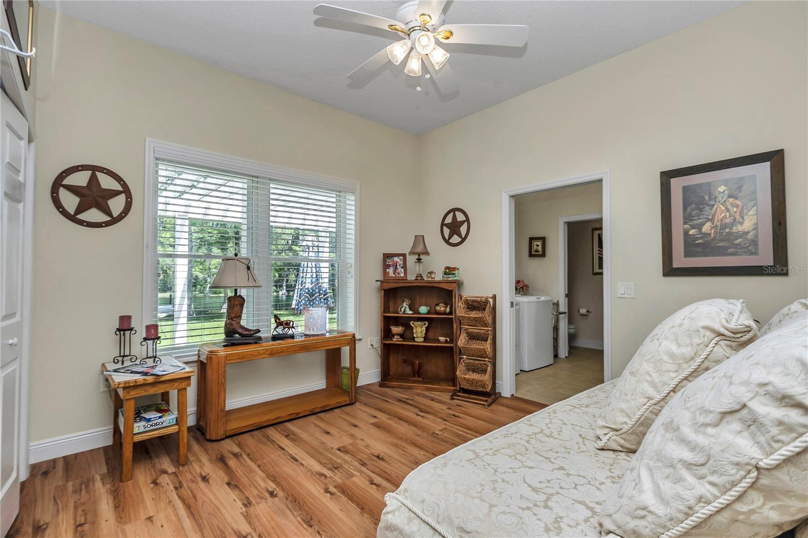 Image 14 of 43 For 11160 190th Avenue