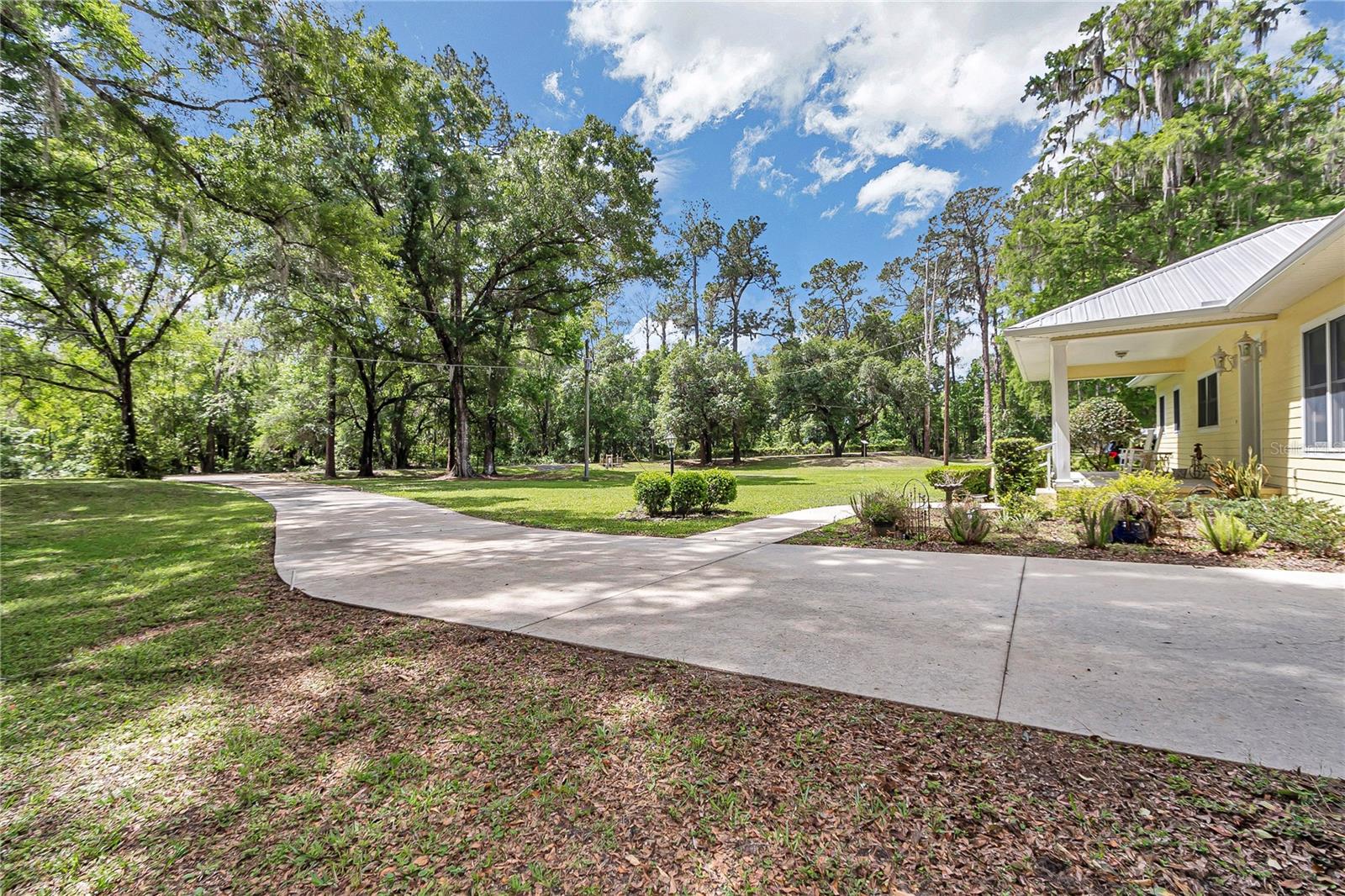 Image 2 of 43 For 11160 190th Avenue