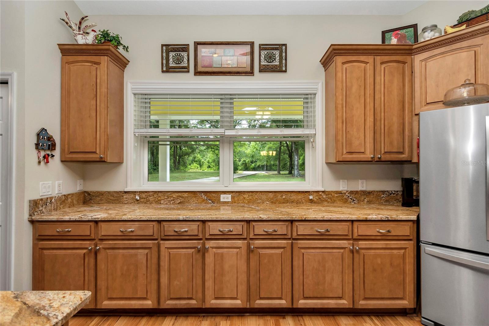 Image 5 of 43 For 11160 190th Avenue