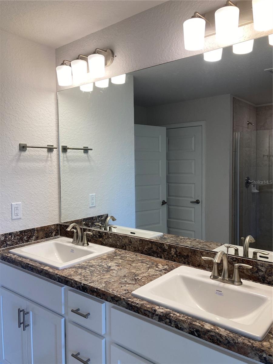 Image 11 of 14 For 12609 48th Street