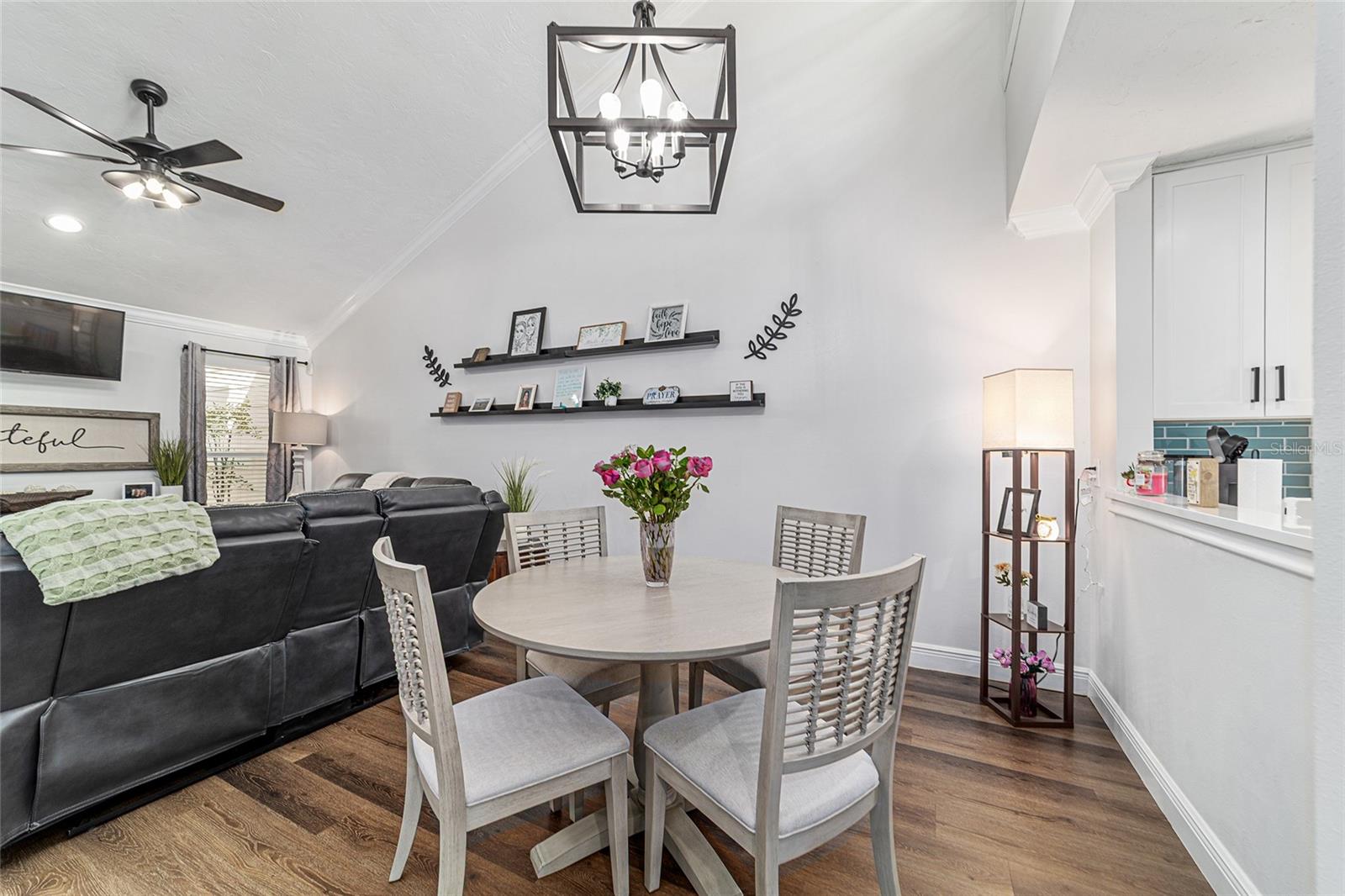 Image 10 of 53 For 2318 19th Circle