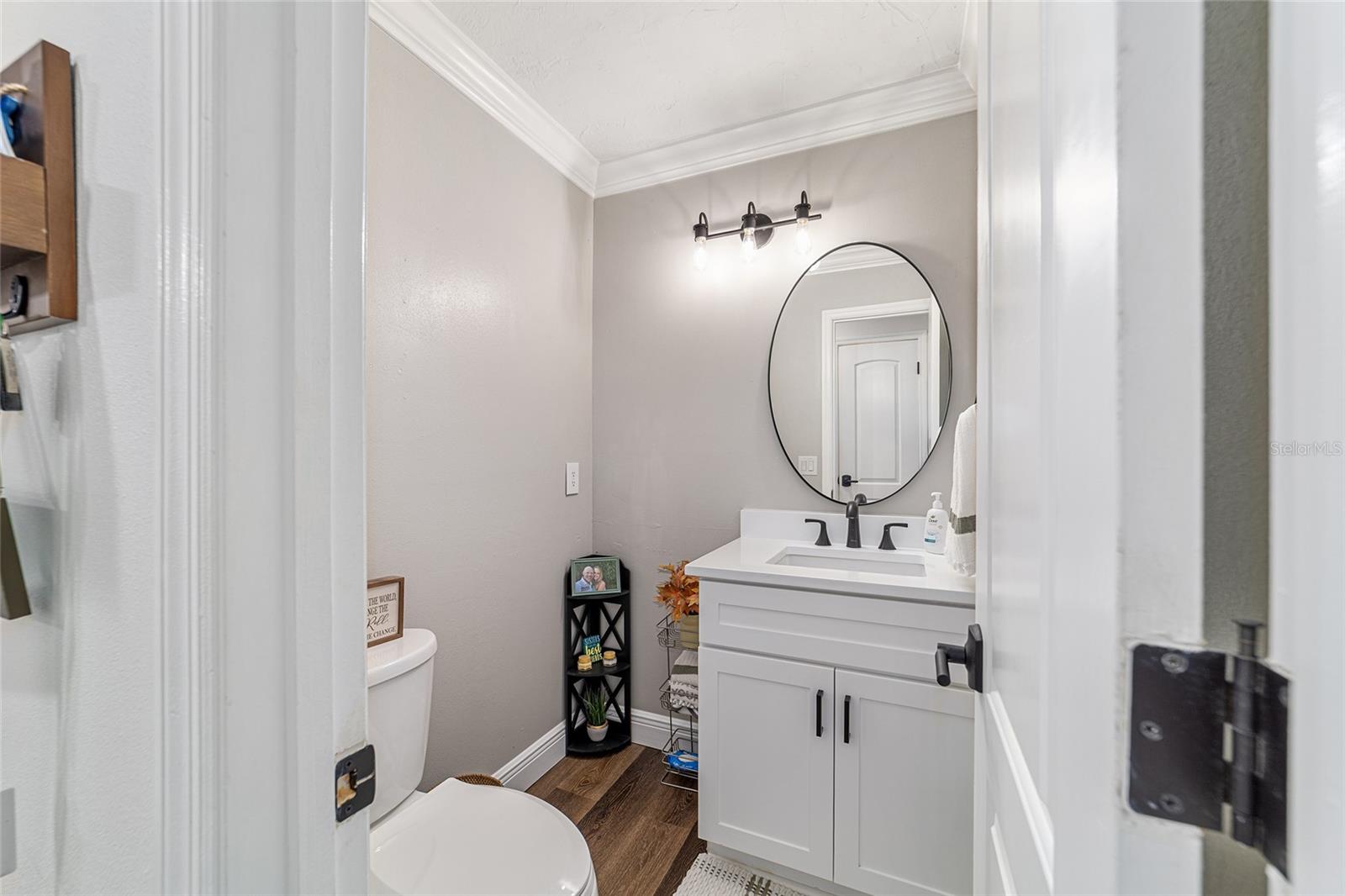 Image 28 of 53 For 2318 19th Circle