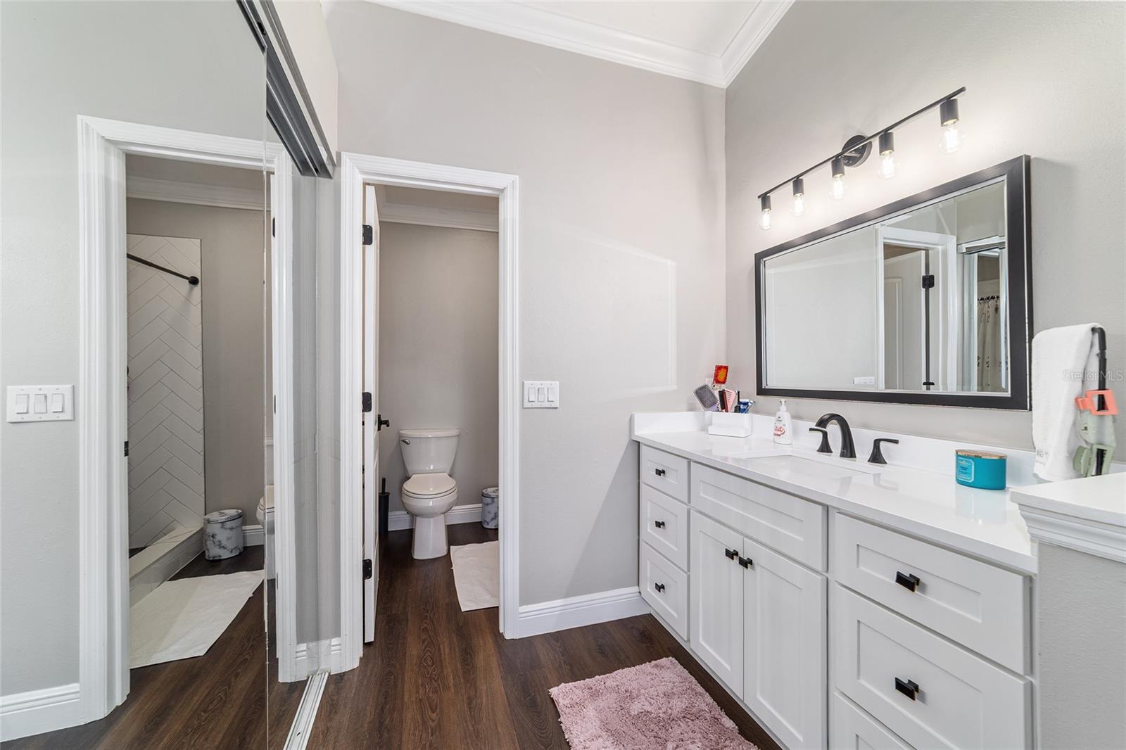 Image 39 of 53 For 2318 19th Circle