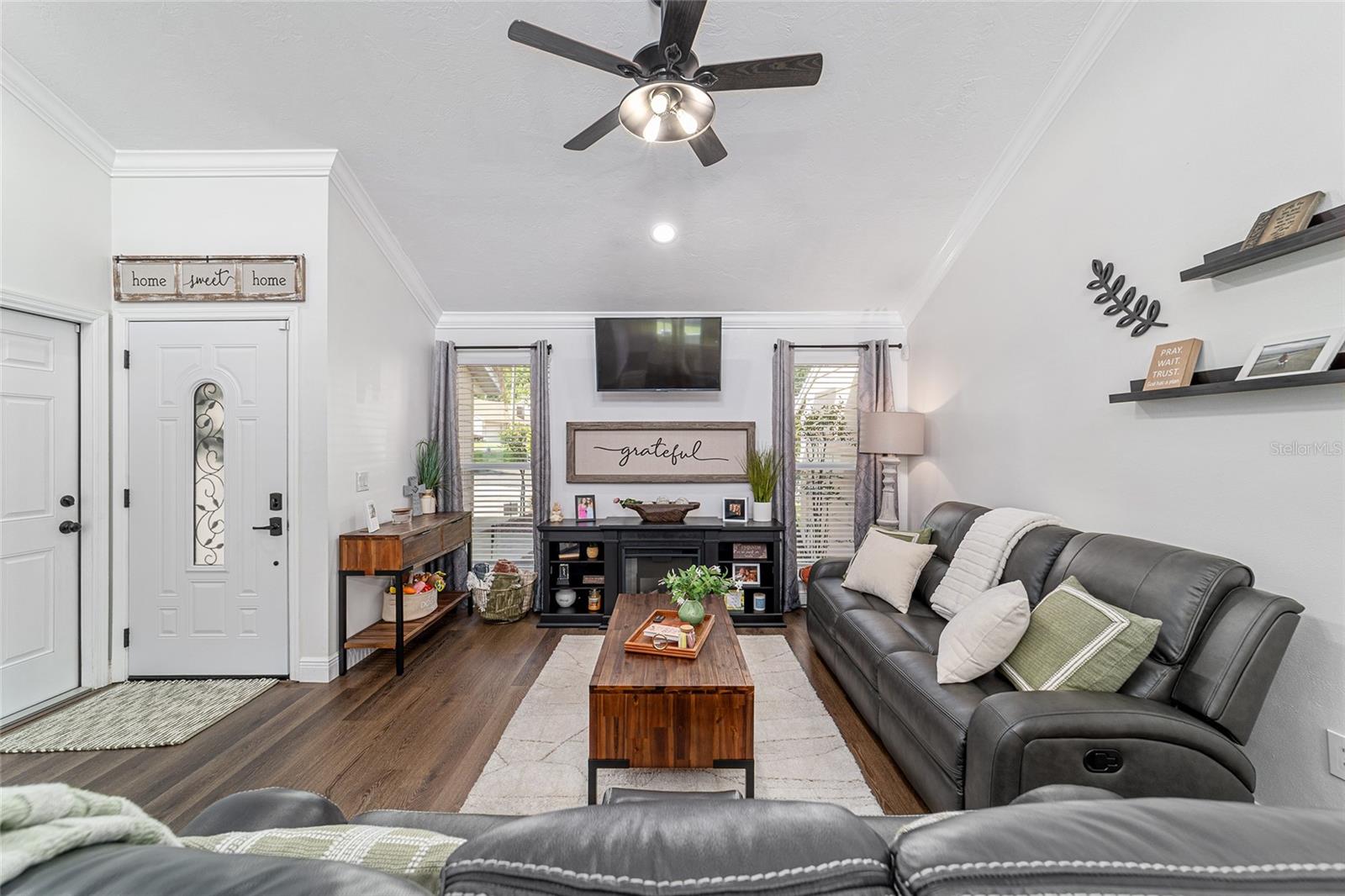 Image 8 of 53 For 2318 19th Circle