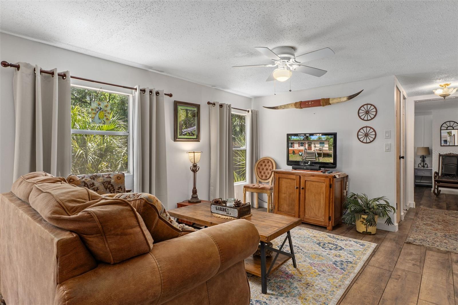 Image 12 of 45 For 6946 Channel Drive