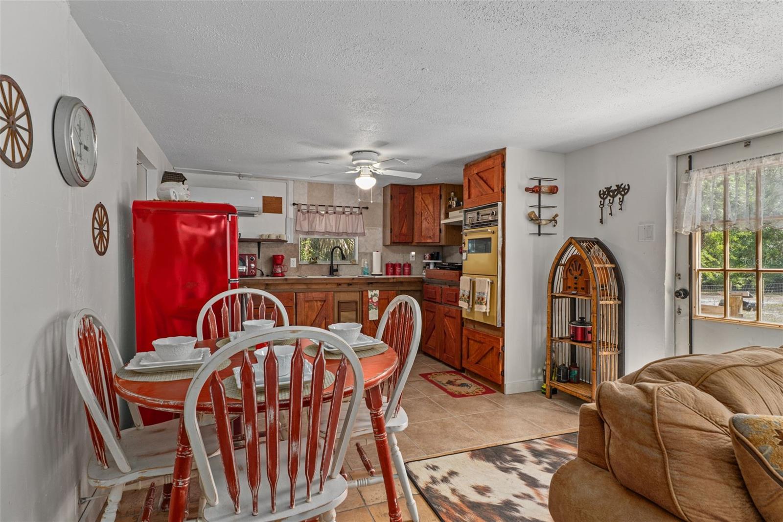 Image 16 of 45 For 6946 Channel Drive