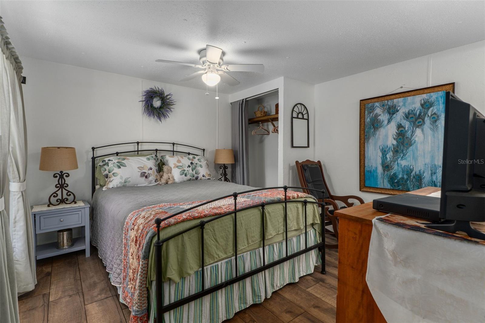 Image 23 of 45 For 6946 Channel Drive