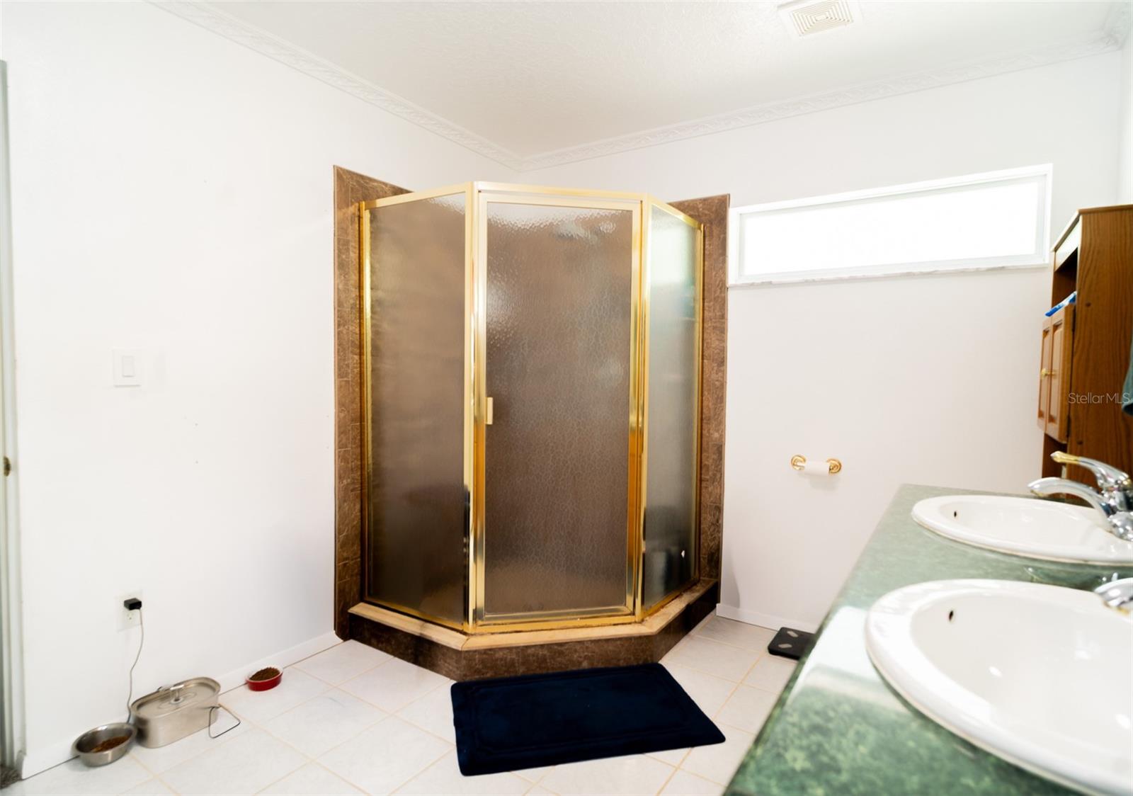 Image 20 of 39 For 707 Howard Street