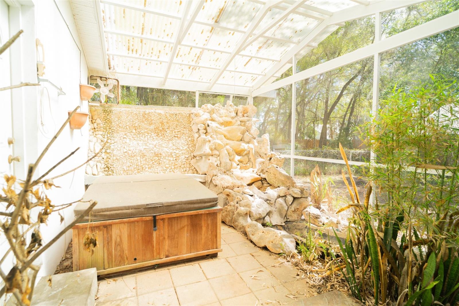 Image 25 of 39 For 707 Howard Street