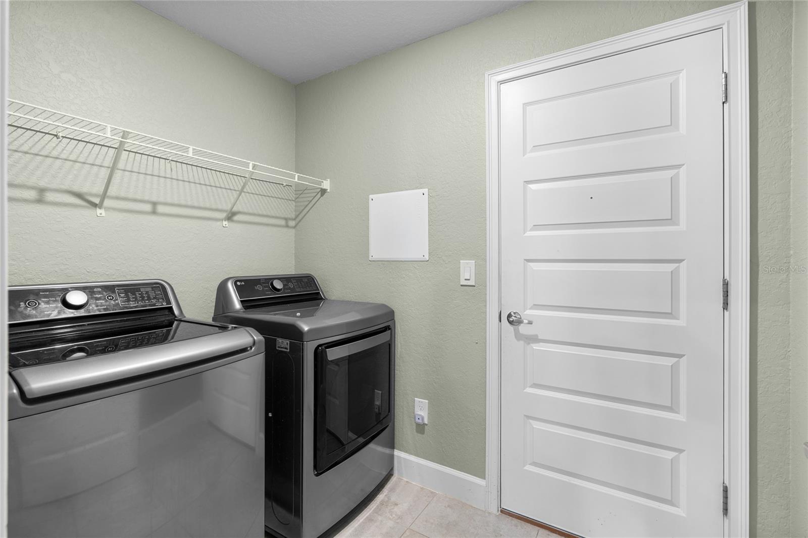 Image 19 of 35 For 9696 157th Place