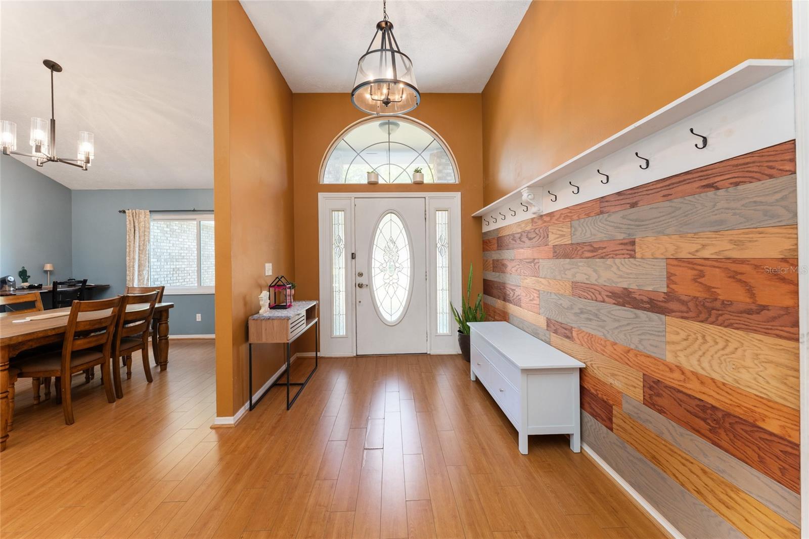 Image 10 of 36 For 10637 73rd Avenue