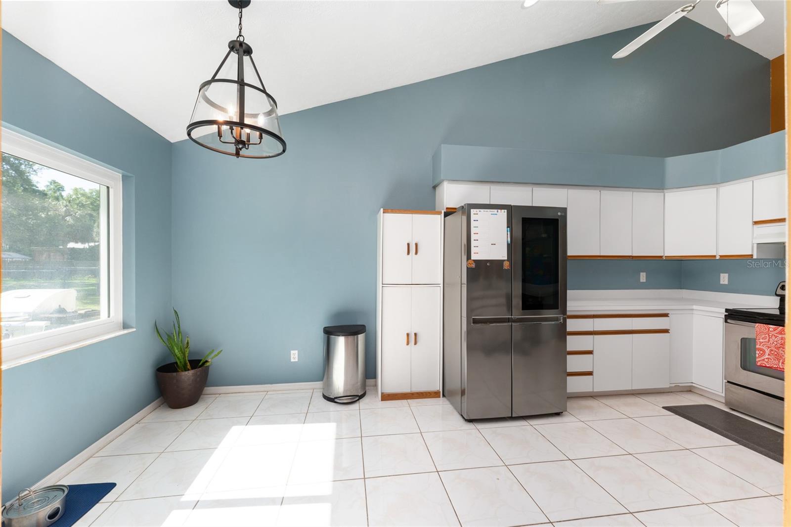 Image 20 of 36 For 10637 73rd Avenue