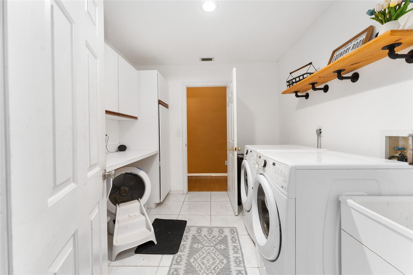 Image 28 of 36 For 10637 73rd Avenue