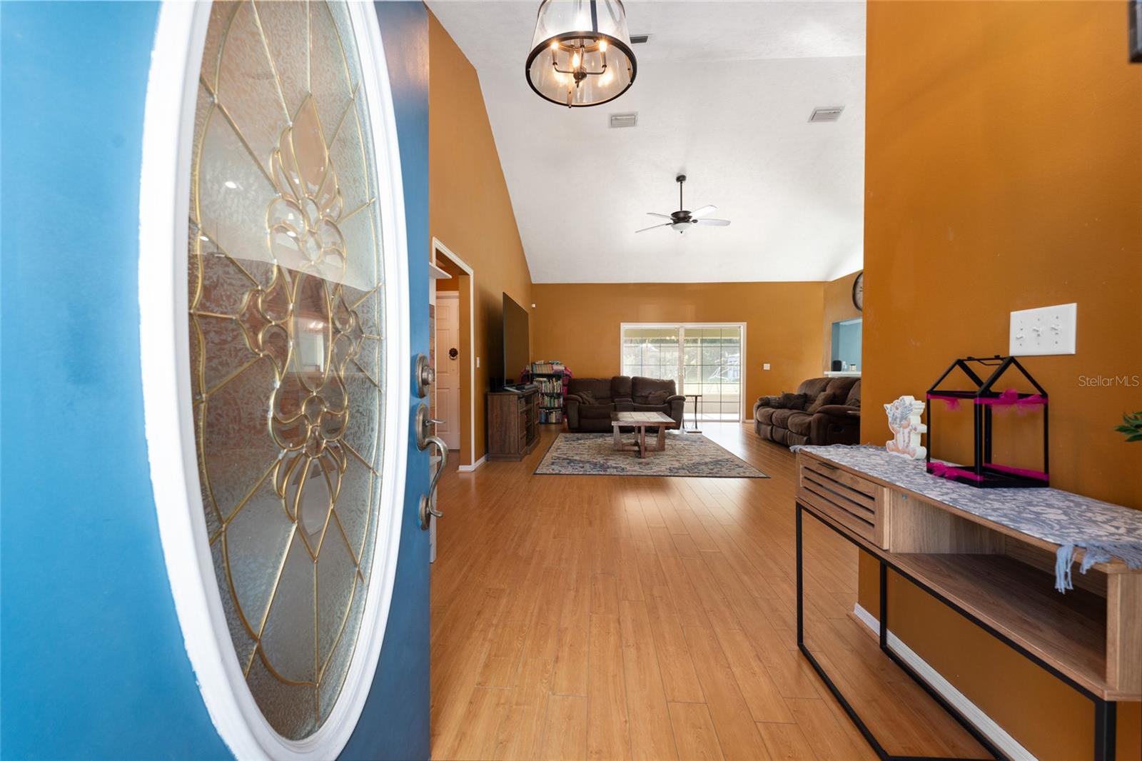 Image 9 of 36 For 10637 73rd Avenue