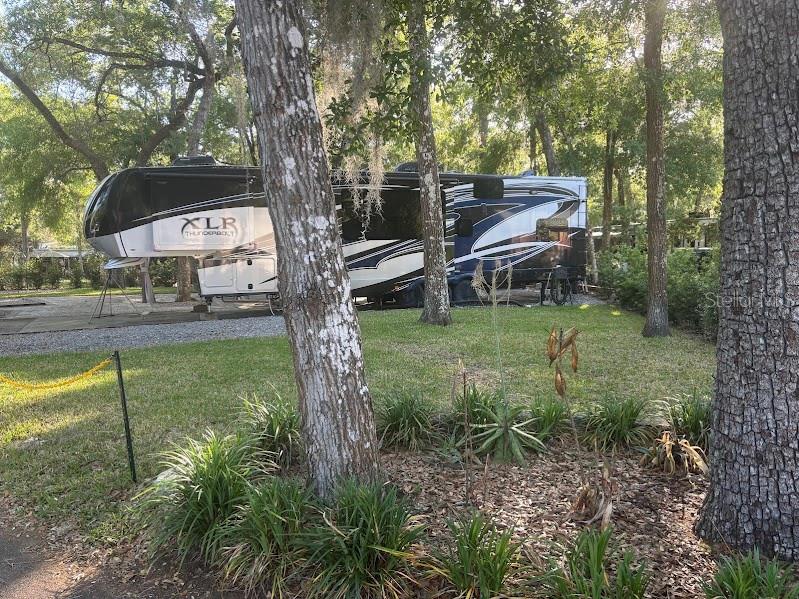 Image 5 of 39 For 14262 252nd Court Road 198