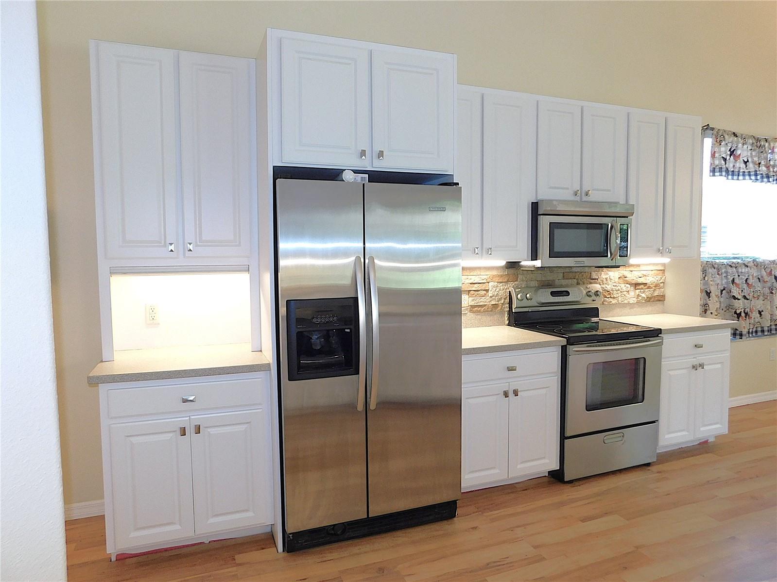 Image 24 of 89 For 1203 49th Avenue