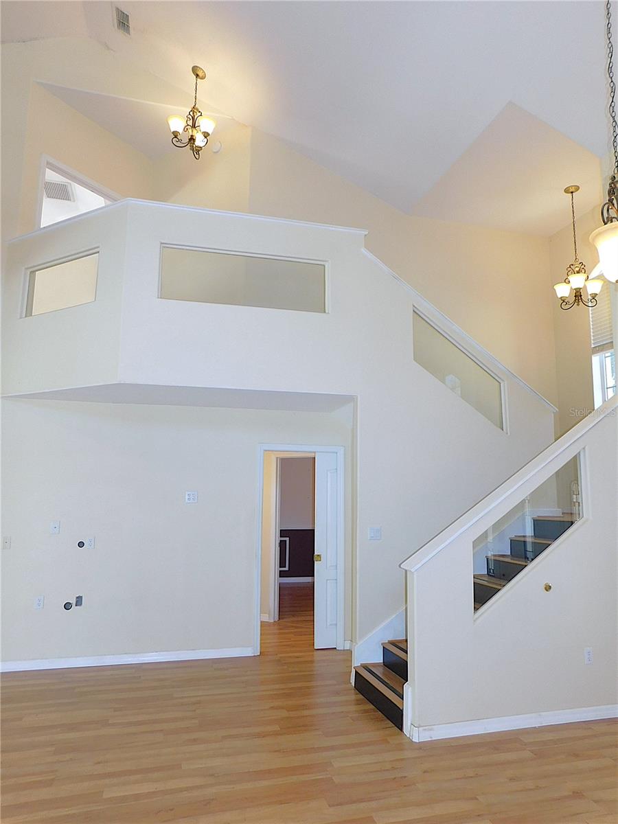 Image 31 of 89 For 1203 49th Avenue