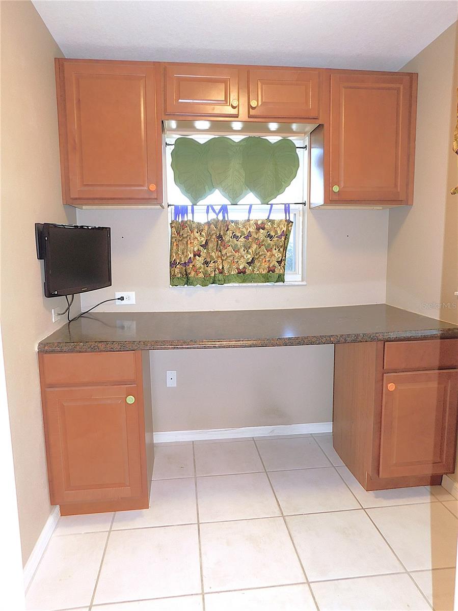 Image 63 of 89 For 1203 49th Avenue