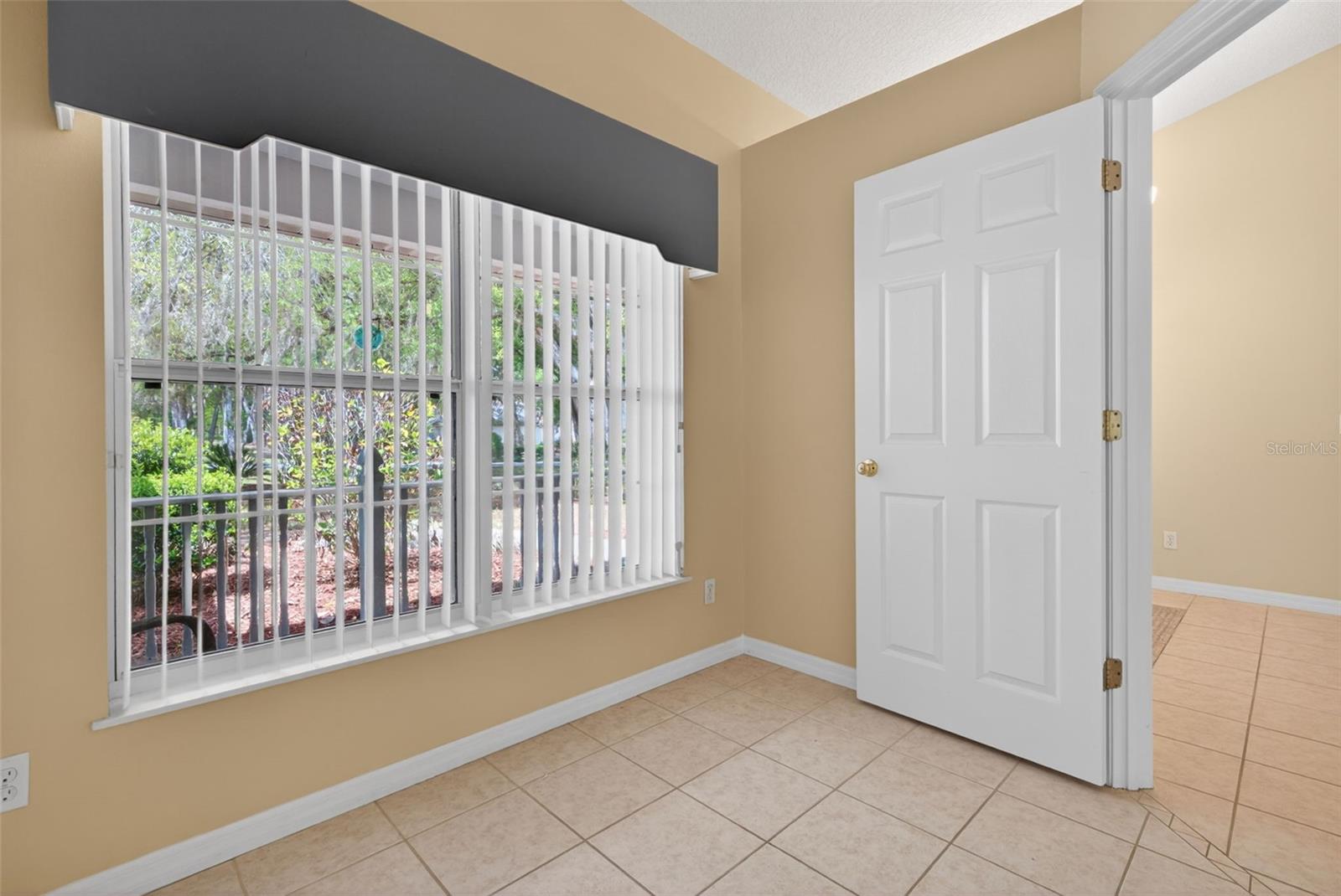 Image 20 of 36 For 4043 Monadnock Road