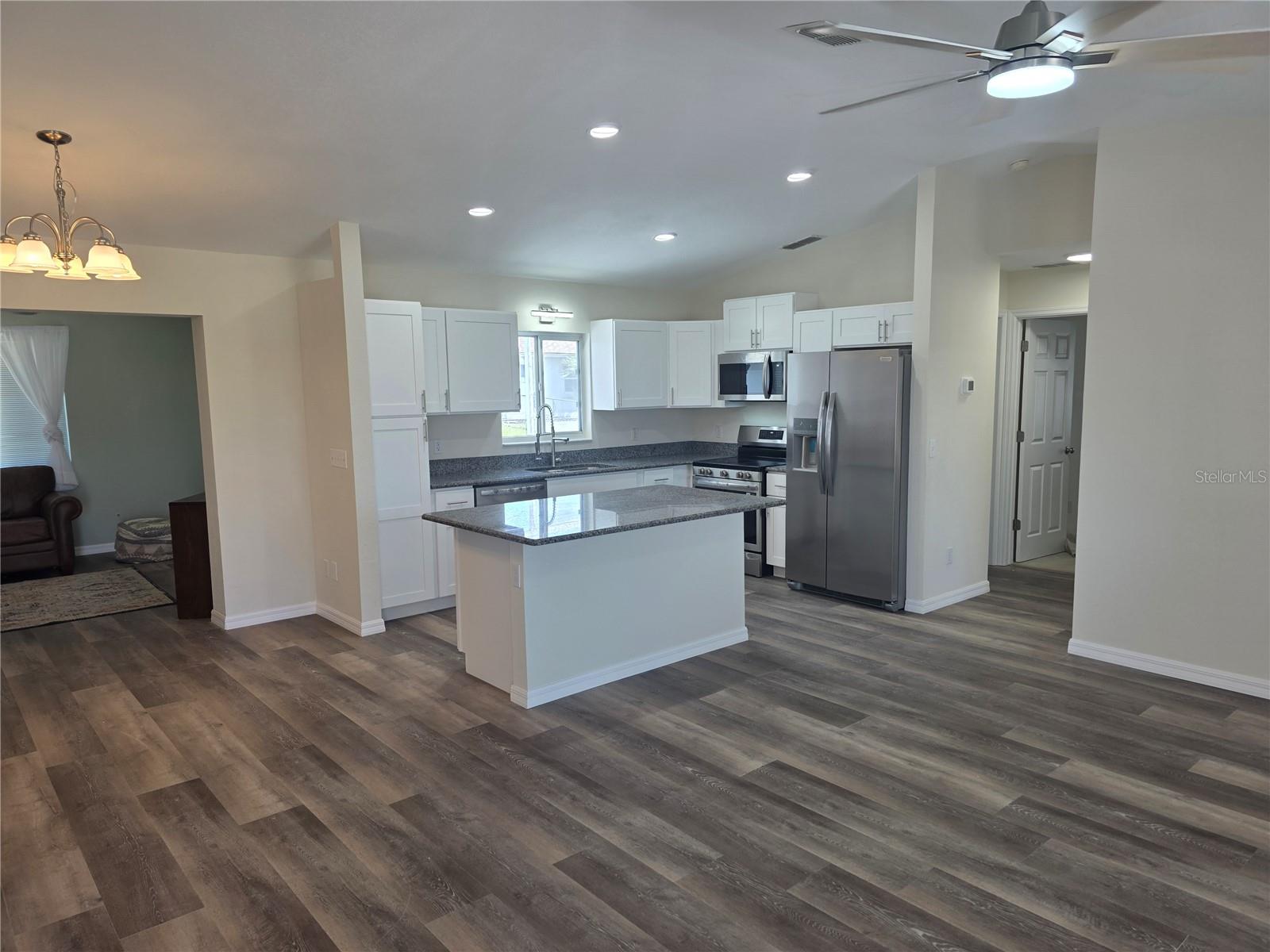 Image 5 of 21 For 9951 62nd Terrace