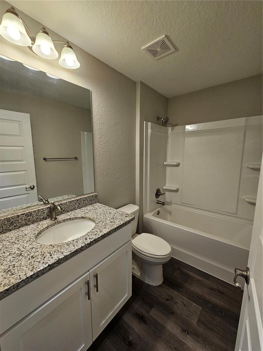 Image 25 of 30 For 16 Larch Course Terrace