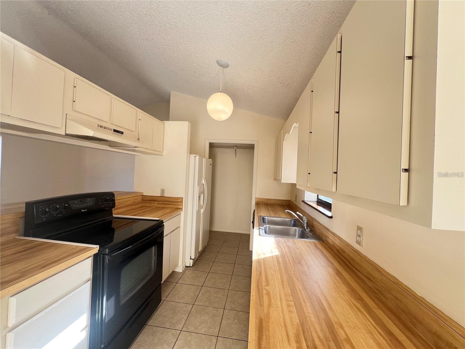 Image 8 of 14 For 8347 101st Place Road