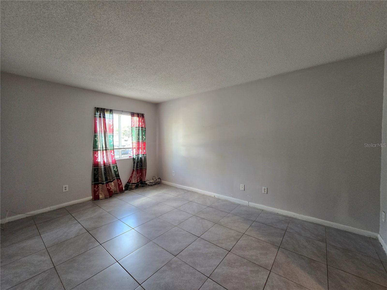 Image 14 of 20 For 561 Fairways Circle A