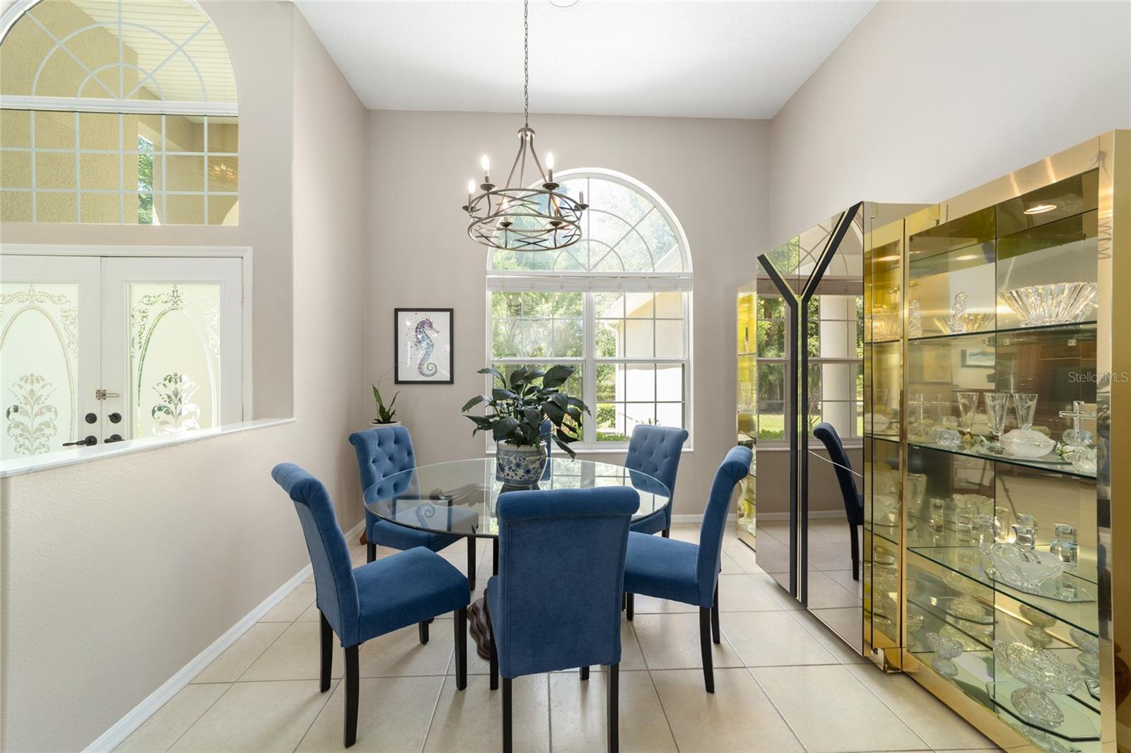 Image 14 of 82 For 4060 Kenvera Loop