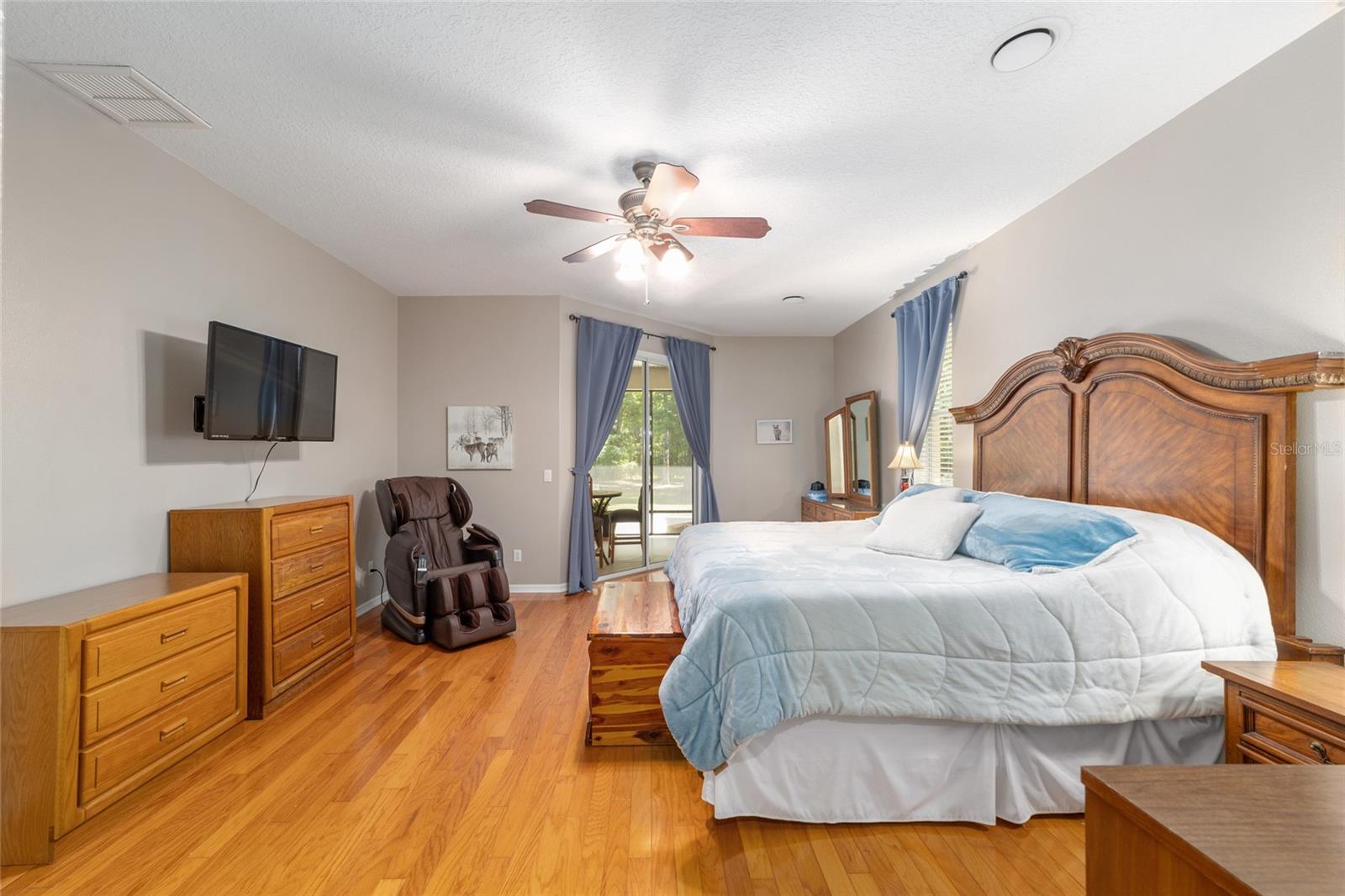 Image 38 of 82 For 4060 Kenvera Loop