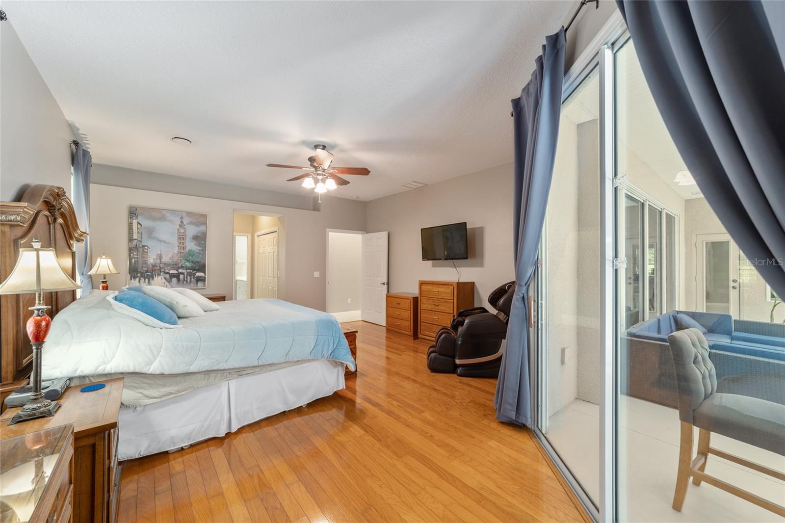 Image 39 of 82 For 4060 Kenvera Loop