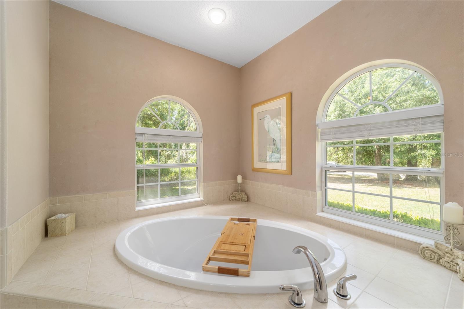 Image 44 of 82 For 4060 Kenvera Loop