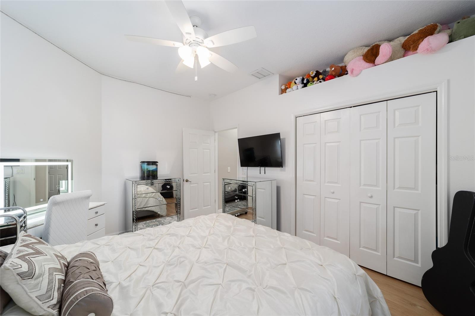 Image 51 of 82 For 4060 Kenvera Loop