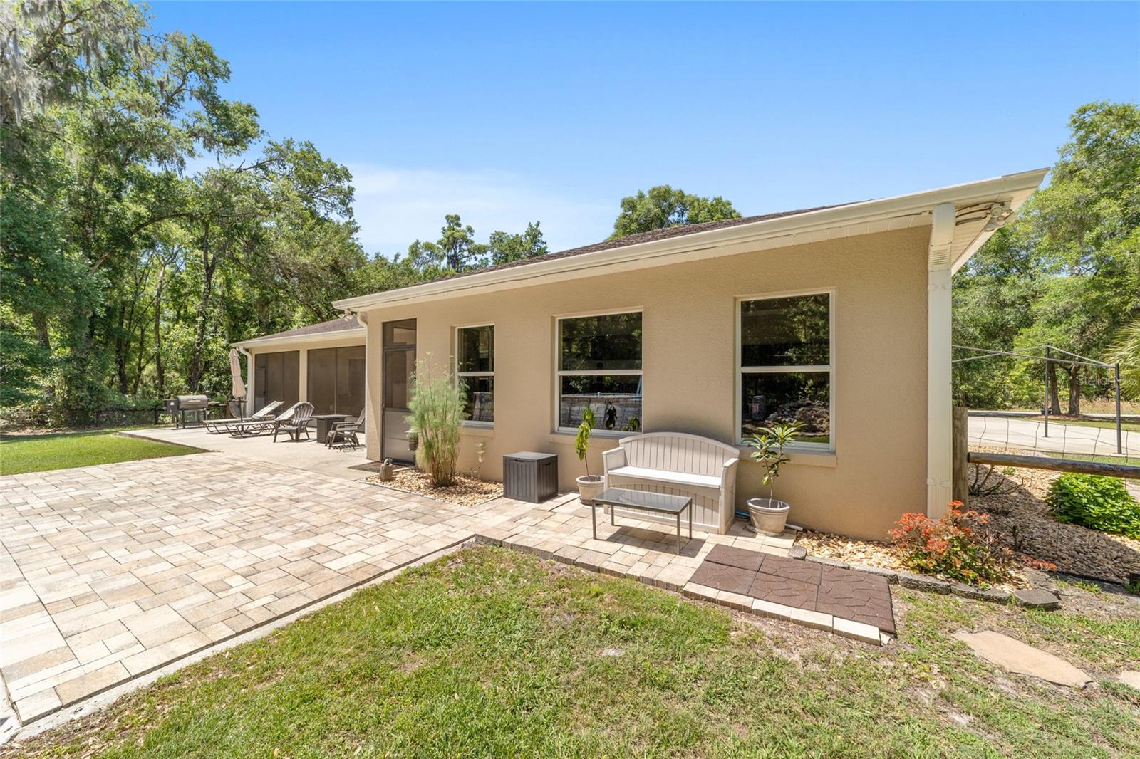 Image 61 of 82 For 4060 Kenvera Loop