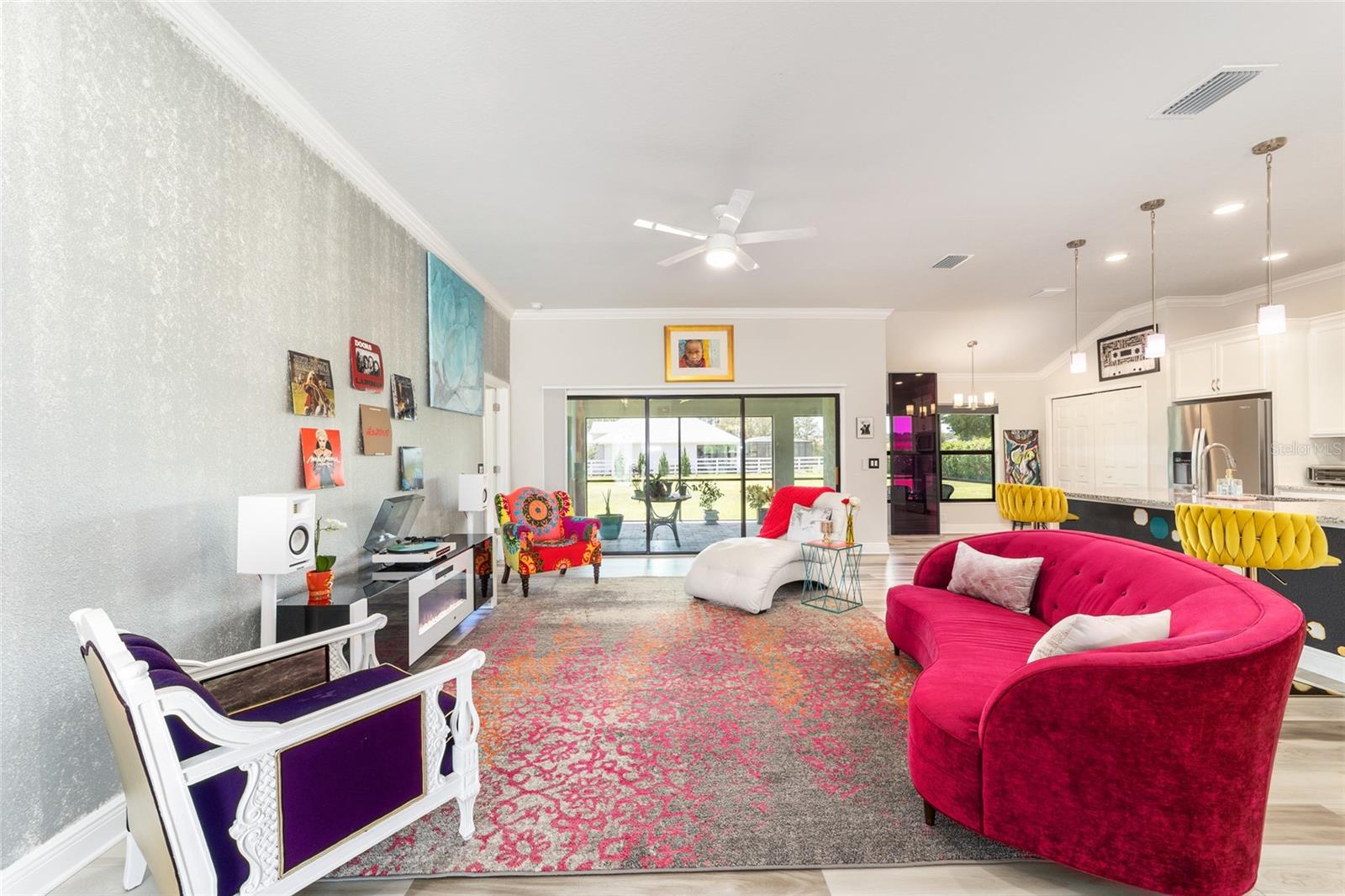 Image 10 of 61 For 38 Polestar Point