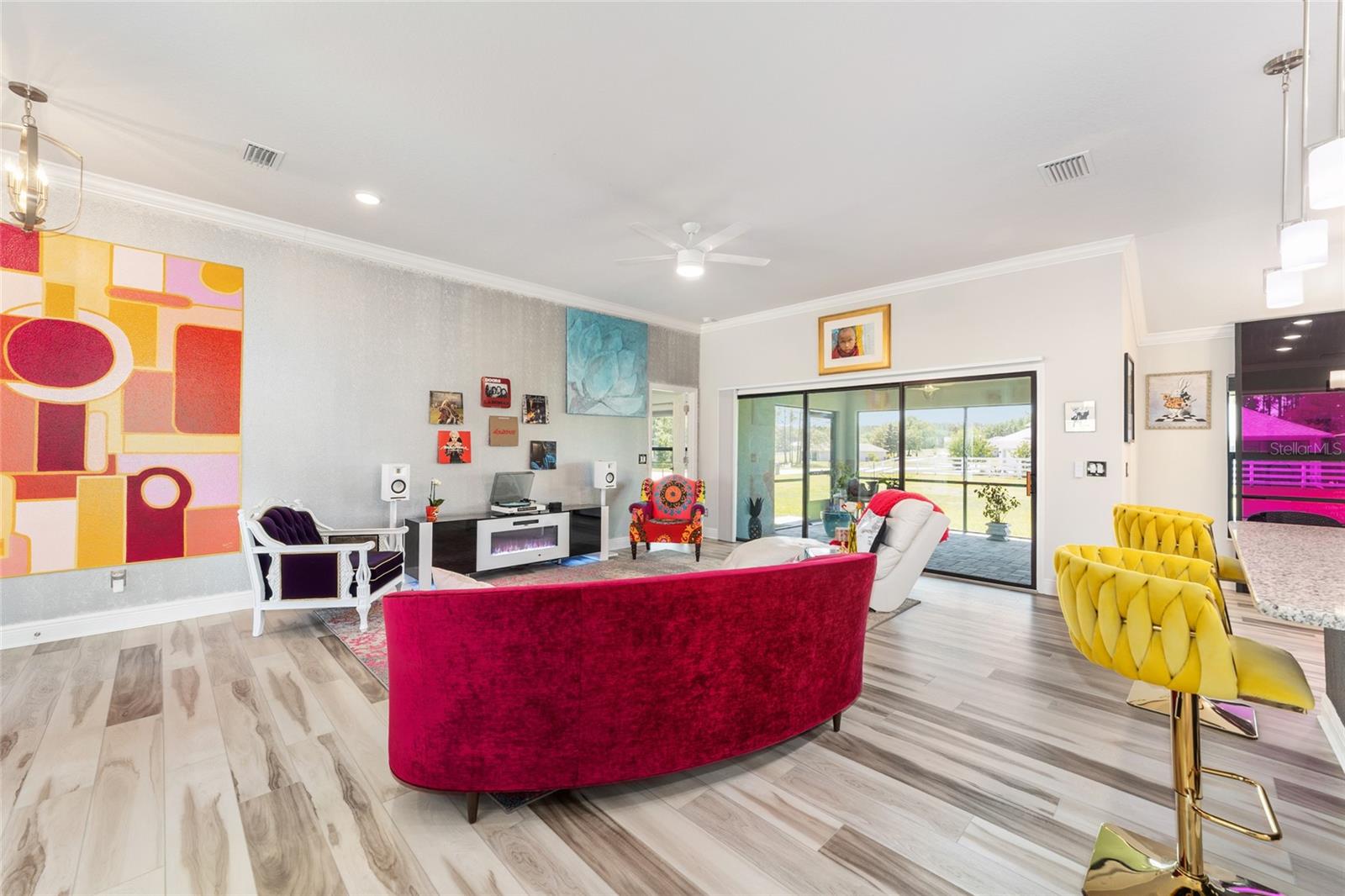 Image 11 of 61 For 38 Polestar Point