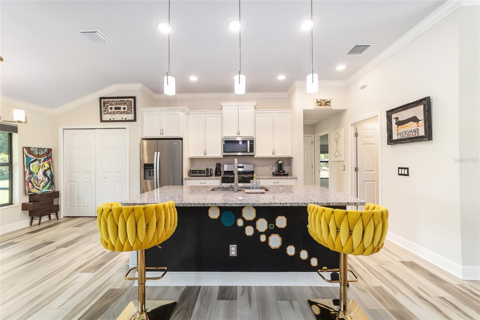 Image 18 of 61 For 38 Polestar Point