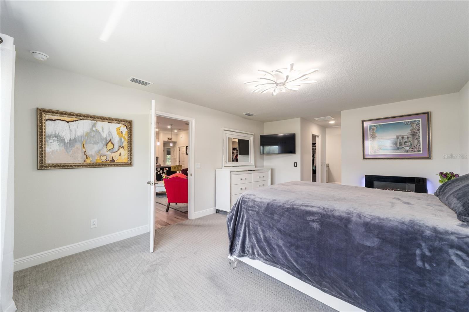 Image 28 of 61 For 38 Polestar Point