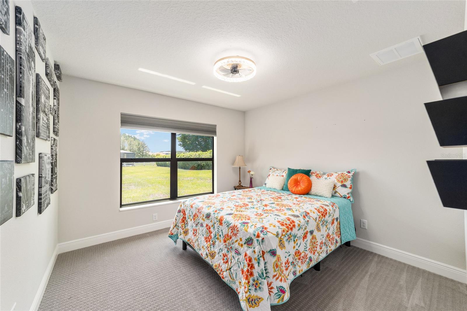 Image 33 of 61 For 38 Polestar Point