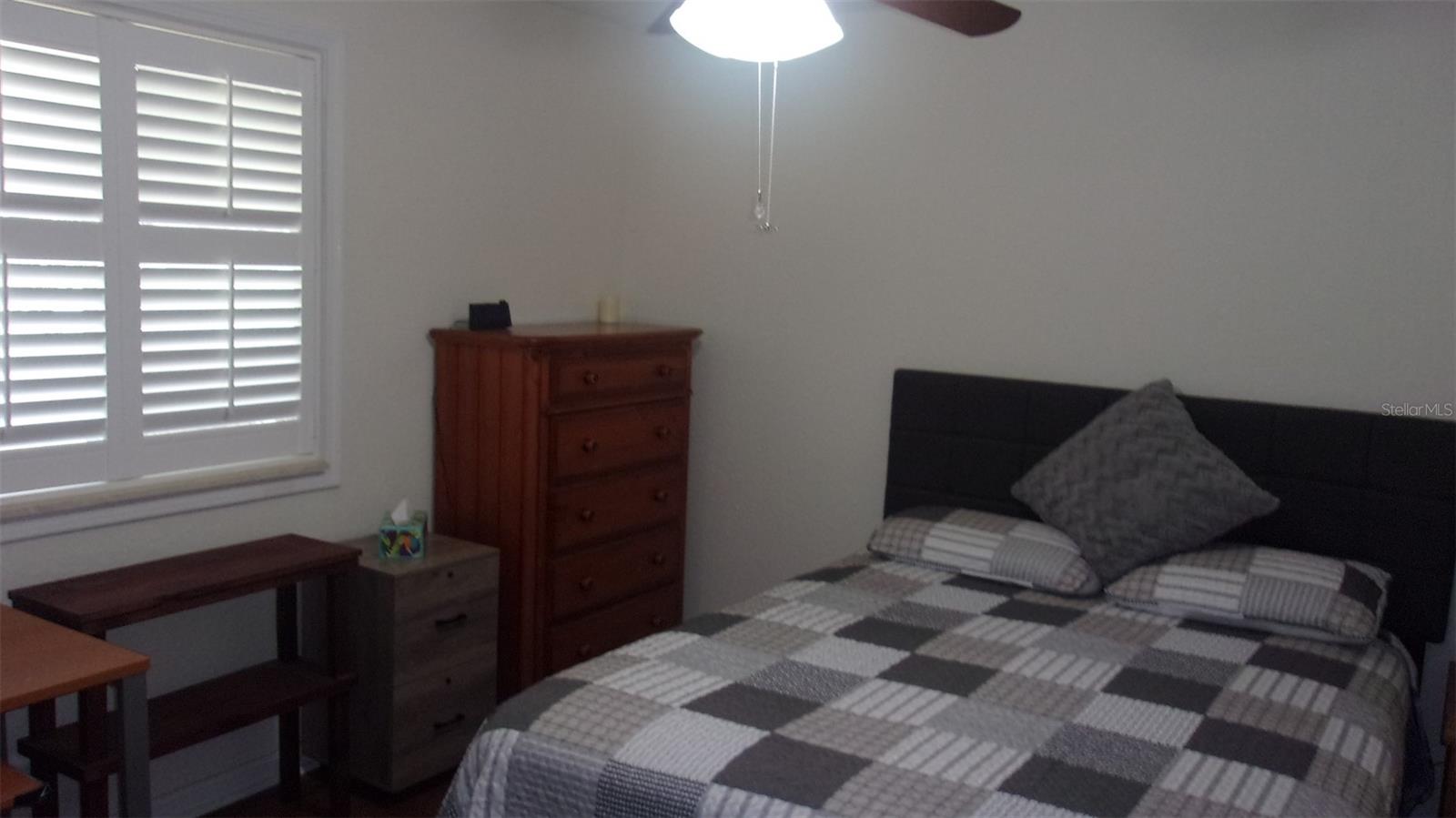 Image 17 of 26 For 10821 83rd Court