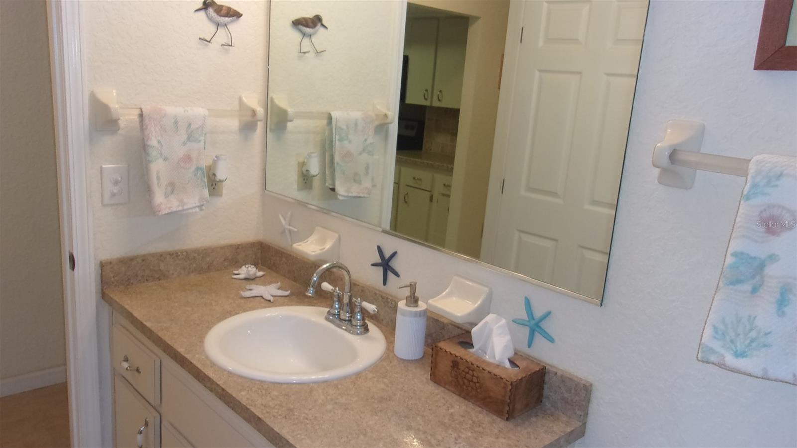 Image 18 of 26 For 10821 83rd Court